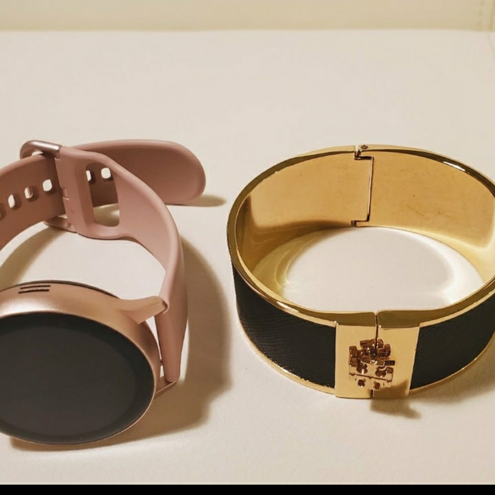 Tory Burch Black Statement Piece Cuff - Picture 13 of 15